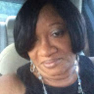 Meet your Posher, Cecelia